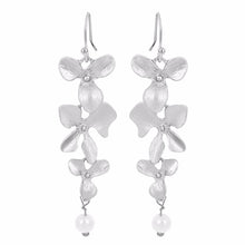 Load image into Gallery viewer, Cxwind Fashion Orchid Flower Pendant Boho Flower Necklace Charm Jewelry For Women Party Dress Accessories Gift